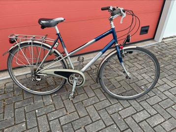 KOGA opknapper damesfiets toerfiets sportfiets fiets beschikbaar voor biedingen