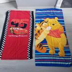 2 badlakens (Cars en Winnie the Pooh) zgan, Ophalen of Verzenden, Zo goed als nieuw, Jongen of Meisje, Zwembroek