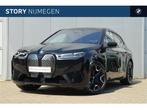 BMW iX xDrive40 High Executive / Sportpakket / Panoramadak S, Gebruikt, 22 min, Met garantie (alle), Zwart