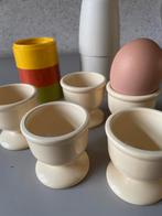 7 eieren  doppen zie op foto’s, Huis en Inrichting, Keuken | Tupperware, Crème, Ophalen of Verzenden, Zo goed als nieuw