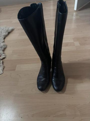 Laarzen 39 hoge laarzen zwart beschikbaar voor biedingen