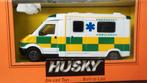 Renault Master Ambulance 1:43 Husky Pol, Hobby en Vrije tijd, Modelauto's | 1:43, Verzenden, Zo goed als nieuw, Bus of Vrachtwagen