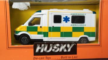 Renault Master Ambulance 1:43 Husky Pol beschikbaar voor biedingen