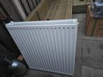 Radiator - Zo goed als nieuw 80 breed. 90 hoog., Doe-het-zelf en Verbouw, Verwarming en Radiatoren, 30 tot 80 cm, 500 tot 800 watt