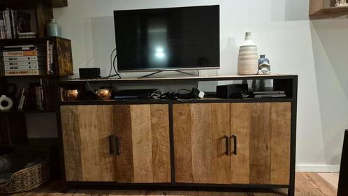 Industrial dressoir – Solid Wood & Metal – 180cm, Huis en Inrichting, Kasten | Dressoirs, Zo goed als nieuw, 150 tot 200 cm, 25 tot 50 cm