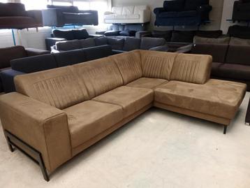 Hoekbank 270x200cm nu €225,- beschikbaar voor biedingen