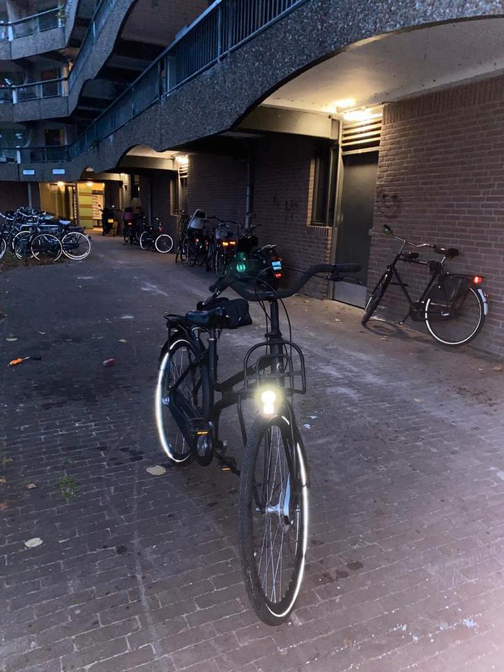 Batavus stads fiets, Fietsen en Brommers, Elektrische fietsen, Zo goed als nieuw, Batavus, Ophalen of Verzenden