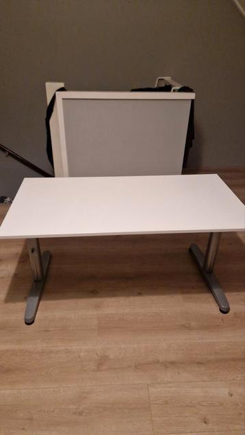 Bureau galant ikea - afbeelding 1
