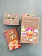 Push pops kit + receptenboekje + cupcake receptenblik, Ophalen of Verzenden, Zo goed als nieuw, Taarten of Cupcakes, Overige typen