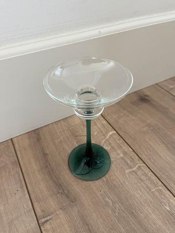 Mooie oude glazen kandelaar glas perfecte staat wit groen beschikbaar voor biedingen