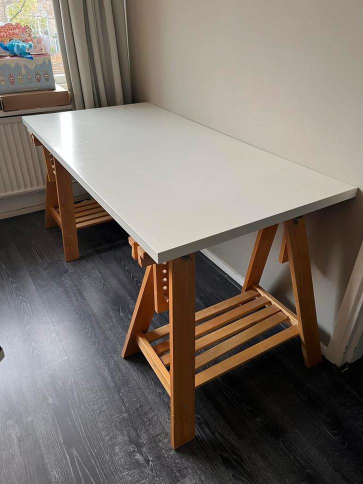 Mooi bureau (150x75cm) - Gratis!, Huis en Inrichting, Tafels | Eettafels, Gebruikt, 100 tot 150 cm, 50 tot 100 cm, tot twee personen