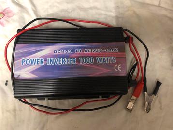 Omvormer van 12 volt naar 220 volt 1000 watt beschikbaar voor biedingen