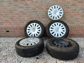 Winterbanden set met stalen velg VW Touran beschikbaar voor biedingen