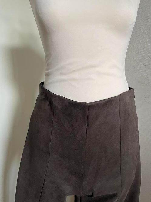 ZARA Suedine broek bruin maat M 3 x gedragen met ritsen, Kleding | Dames, Broeken en Pantalons, Zo goed als nieuw, Maat 38/40 (M)