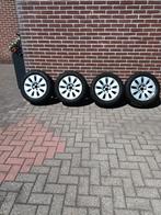 Audi A6 en Volkswagen lichtmetalen velgen met winterbanden, Auto-onderdelen, Banden en Velgen, 215 mm, 16 inch, Winterbanden, Ophalen of Verzenden