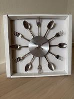 bestek klok voor in keuken of boven de eettafel, Ophalen, Zo goed als nieuw, Analoog, Wandklok