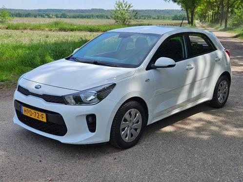 Kia Rio 1.2 CVVT 84pk 5D 2019 Wit Airco 2 wielsets, Auto's, Kia, Particulier, Rio, Airbags, Airconditioning, Bluetooth, Boordcomputer