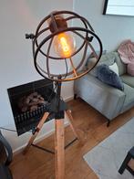 Industriele lamp, Ophalen, Zo goed als nieuw