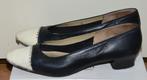 Maison de Bonneterie schoenen pumps maat 40,5 blauw wit, Ophalen, Gedragen, Blauw, Schoenen met lage hakken
