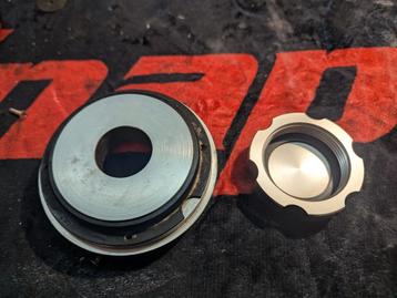 BMW K100/K75 CNC Aluminium Tankdop - Zo Goed Als Nieuw beschikbaar voor biedingen