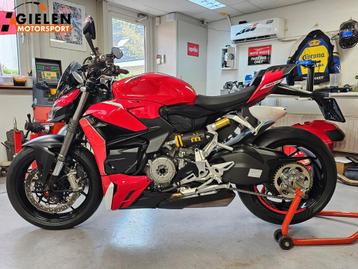 DUCATI STREETFIGHTER V2 (bj 2024 model 2025) beschikbaar voor biedingen