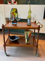 Prachtige vintage retro theetafel / serveerkar teak messing, Huis en Inrichting, Tafels | Bijzettafels, Ophalen, Zo goed als nieuw
