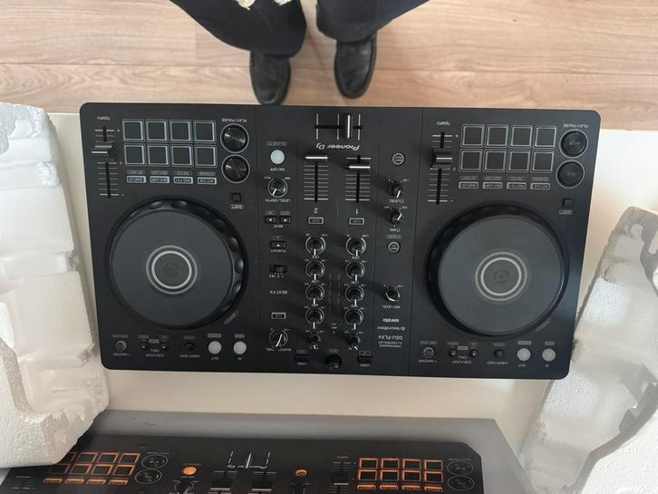 Pioneer DDJ-FLX4 (met tulp-naar-XLR kabel), Auto diversen, Autospeakers, Zo goed als nieuw, Ophalen of Verzenden