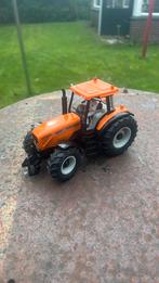 Siku massey Ferguson 8250 Oranje, Ophalen of Verzenden