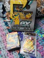 Pikachu Ex box, Pikachu v deck, pikachu vmax 9 ap grading, Hobby en Vrije tijd, Verzamelkaartspellen | Pokémon, Ophalen of Verzenden