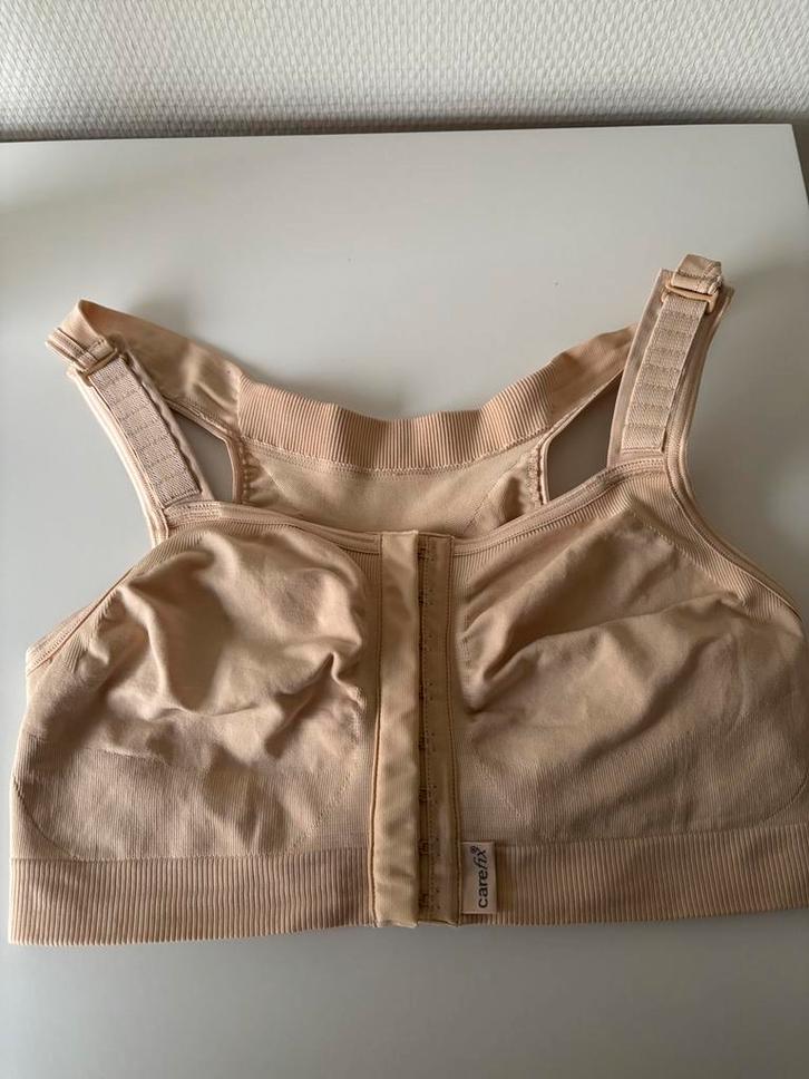 2 nieuwe Carefix Mary compressie/postoperatieve bh’s maat M, Kleding | Dames, Ondergoed en Lingerie, BH, Zwart, Ophalen of Verzenden