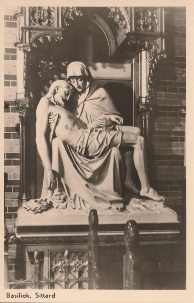 SITTARD Basiliek Kerk O.L. Vrouw van Smarten, Verzamelen, Ansichtkaarten | Nederland, Ongelopen, Limburg, 1920 tot 1940, Verzenden