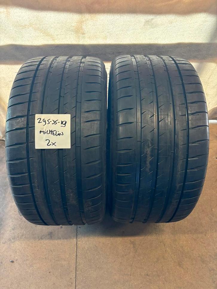 2x 295-35-19 Michelin Pilot Sport 4S Zomer Nieuw of Gebruikt, Auto-onderdelen, Banden en Velgen, Band(en), Zomerbanden, 19 inch
