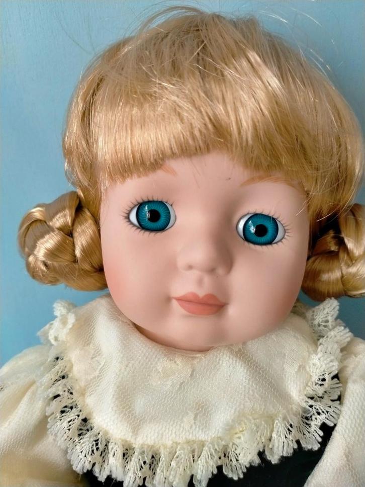 verzameling poppen, Verzamelen, Complete verzamelingen en Collecties, Ophalen of Verzenden