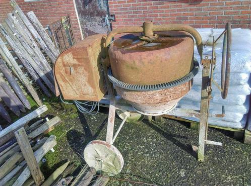 betonmolen groot model., Doe-het-zelf en Verbouw, Betonmolens, Gebruikt, Ophalen