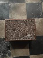 Antiek Indisch Houten Sierdoosje Gesneden Palm Motief Art, Ophalen of Verzenden, Zo goed als nieuw