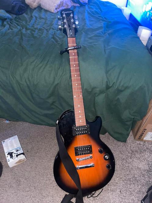 epiphone les paul special 2 gitaar, Muziek en Instrumenten, Snaarinstrumenten | Gitaren | Elektrisch, Zo goed als nieuw, Epiphone