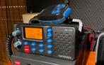Marifoon Navman VHF 7100, Watersport en Boten, Navigatiemiddelen en Scheepselektronica, Ophalen of Verzenden, Zo goed als nieuw