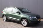 Skoda Karoq 116PK TSI Ambition Trekhaak/Navigatie/Camera/Par, 12 maanden, Stof, Gebruikt, Euro 6