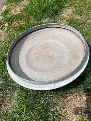 vogeldrinkbak vogelbad zinken deksel 38 cm doorsnede  beschikbaar voor biedingen