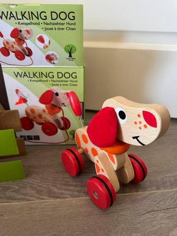 Jouéco - houten hond die rolt en kwispelt beschikbaar voor biedingen