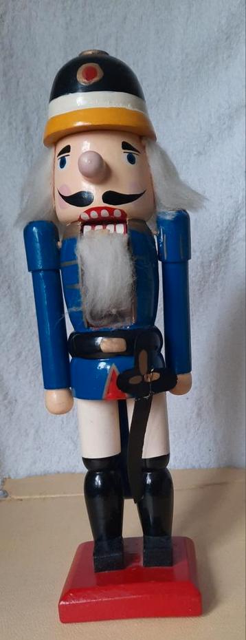 Oude Notenkraker - Decoratief Object beschikbaar voor biedingen