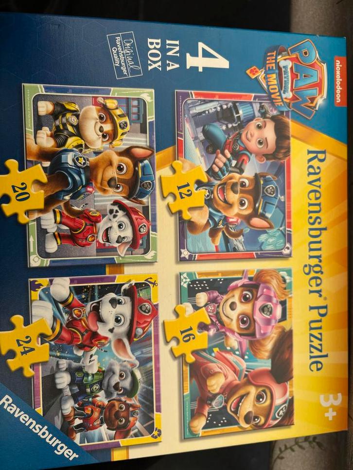 Paw Patrol Puzzel - 4 in 1, Kinderen en Baby's, Speelgoed | Kinderpuzzels, Zo goed als nieuw, 2 tot 4 jaar, 10 tot 50 stukjes
