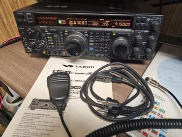 Yaesu FT 1000 mp mark v field  beschikbaar voor biedingen