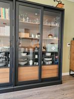 Vitrine kast zwart James WOOOD, Ophalen, 100 tot 150 cm, 200 cm of meer, Glas