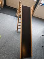 Klimrek met zelfgemaakte glijbaan, Ophalen