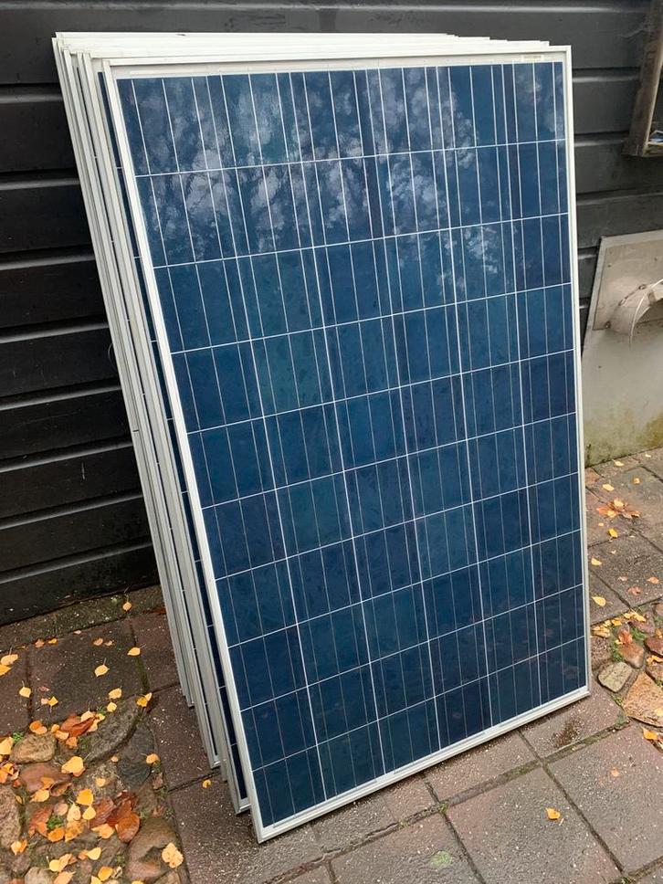 Complete zonnepanelen installatie, Doe-het-zelf en Verbouw, Zonnepanelen en Toebehoren, Gebruikt, Compleet systeem, 200 wattpiek of meer