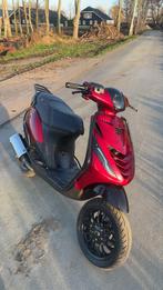 Zip 2011, Ophalen of Verzenden, Zo goed als nieuw, Benzine, Zip