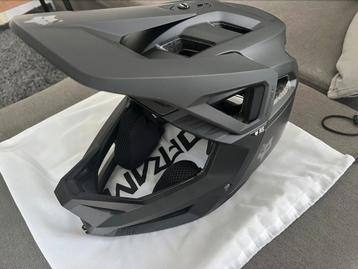Fox Racing Proframe RS MTB Matte Black Helmet beschikbaar voor biedingen