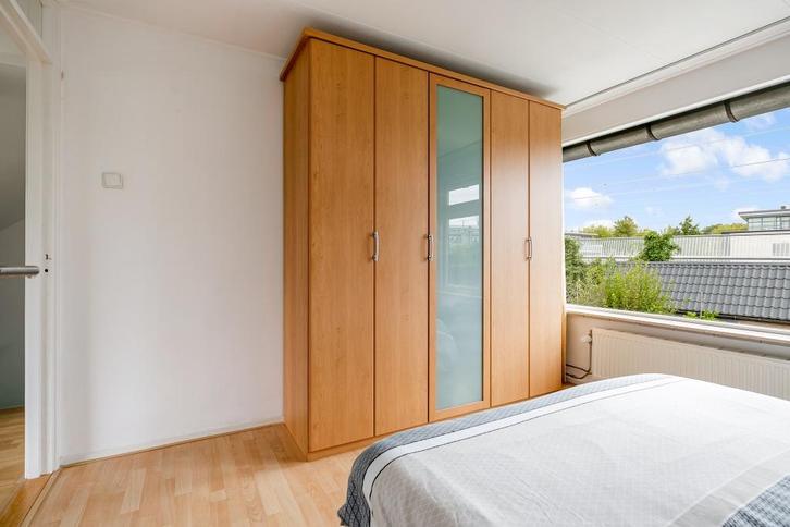 Gaderobekast / kledingkast - driedelig, Huis en Inrichting, Kasten | Kledingkasten, Zo goed als nieuw, 200 cm of meer, 200 cm of meer