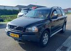 VOLVO XC90 2.5 T Momentum MOTOR SCHADE, Auto's, Volvo, Gebruikt, 1928 kg, Vierwielaandrijving, 2250 kg